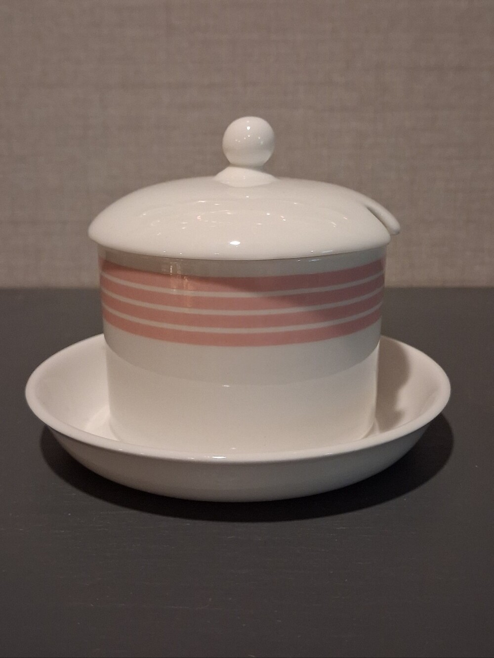 Vintage Wedgwood Savoy Hotel London England Bone China Condiment Jam Pot